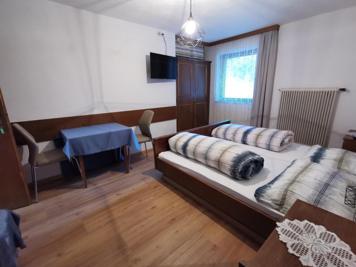 Gasthof Zum Loewen Landeck Kültér fotó